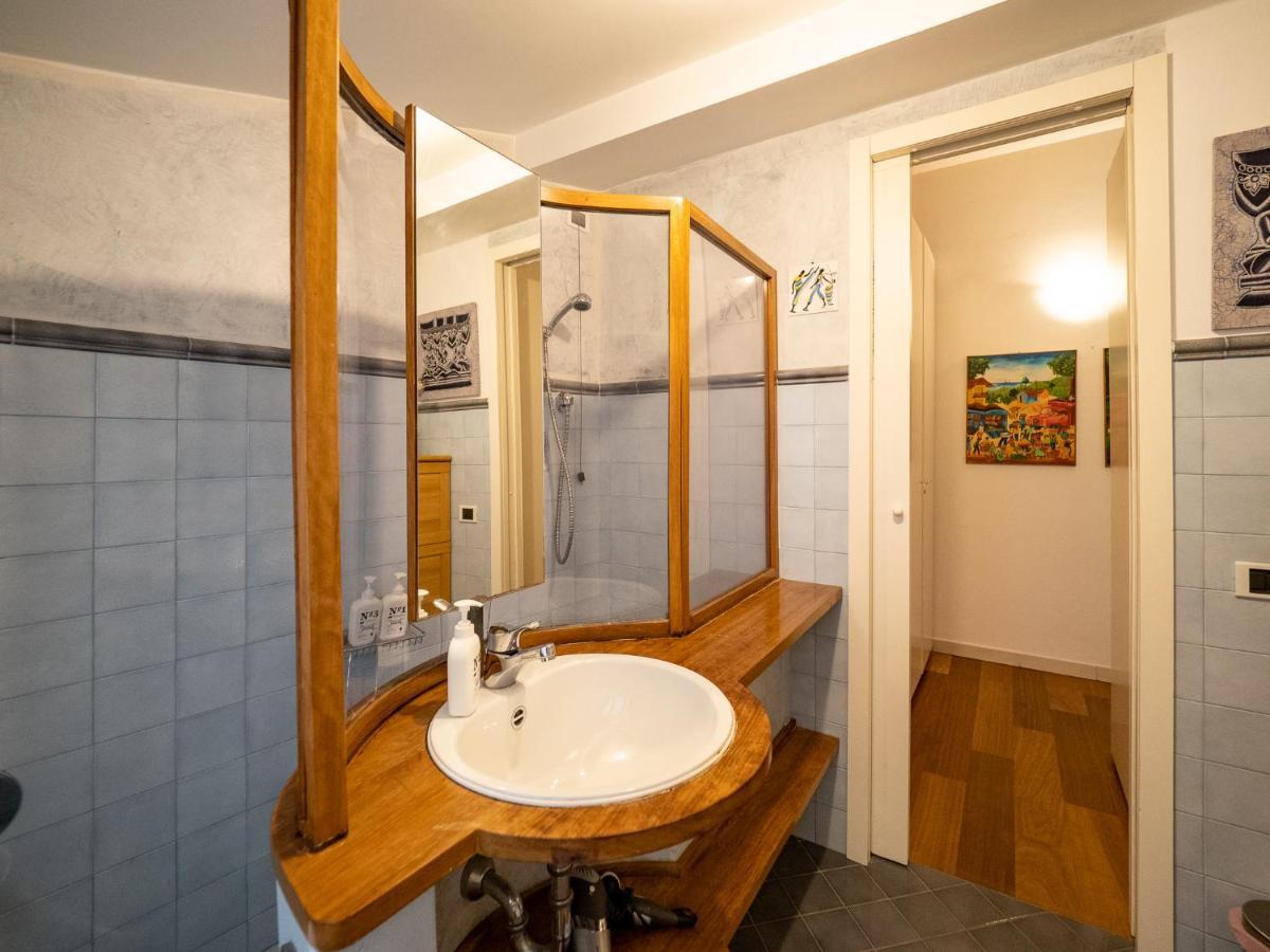 Lassu Apartment With View Вернацца Экстерьер фото